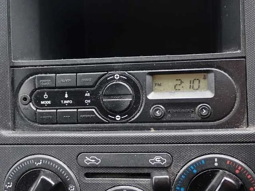 NISSAN AD 2021