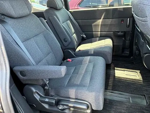 HONDA STEP WAGON 2023