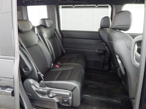 HONDA STEP WAGON 2023